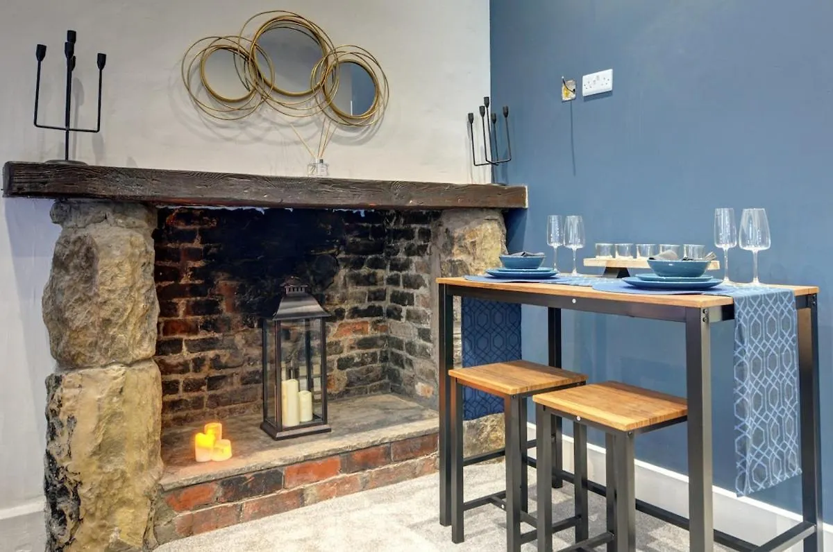 Homebird Property - The Vicarage Leeds  Leeds (West Yorkshire)