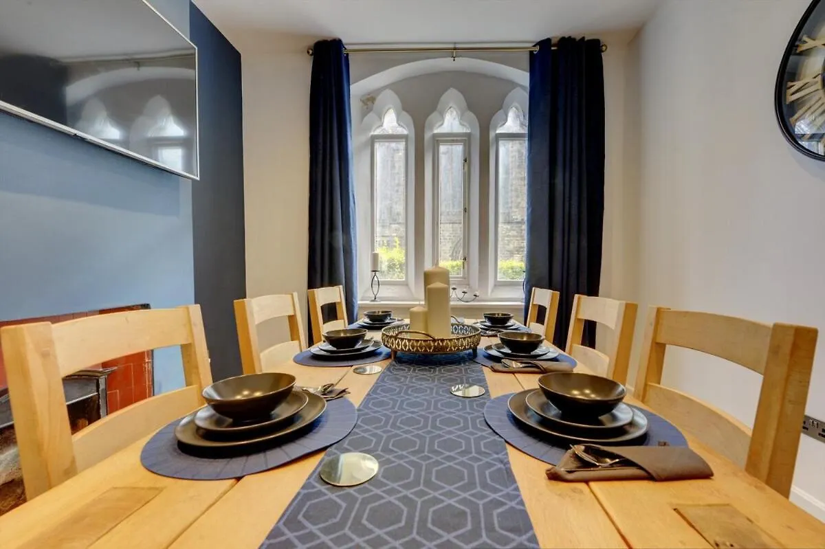 Homebird Property - The Vicarage Leeds  Wielka Brytania